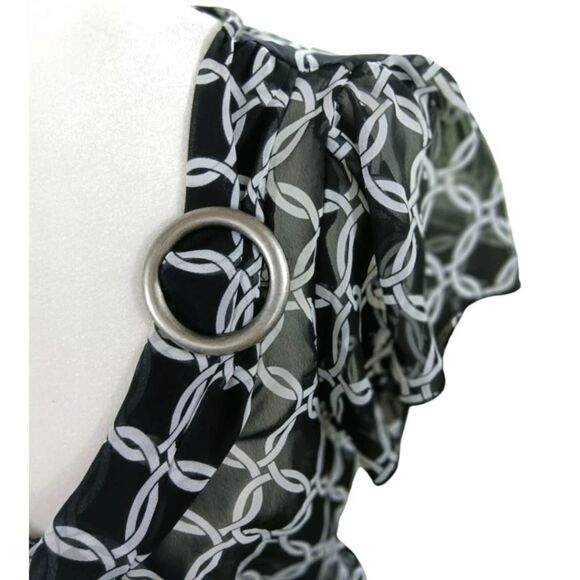 Maurices Low Cut Belted Sheer Tunic Blouse Women's Sz M Top Black White Geo - Picture 3 of 10